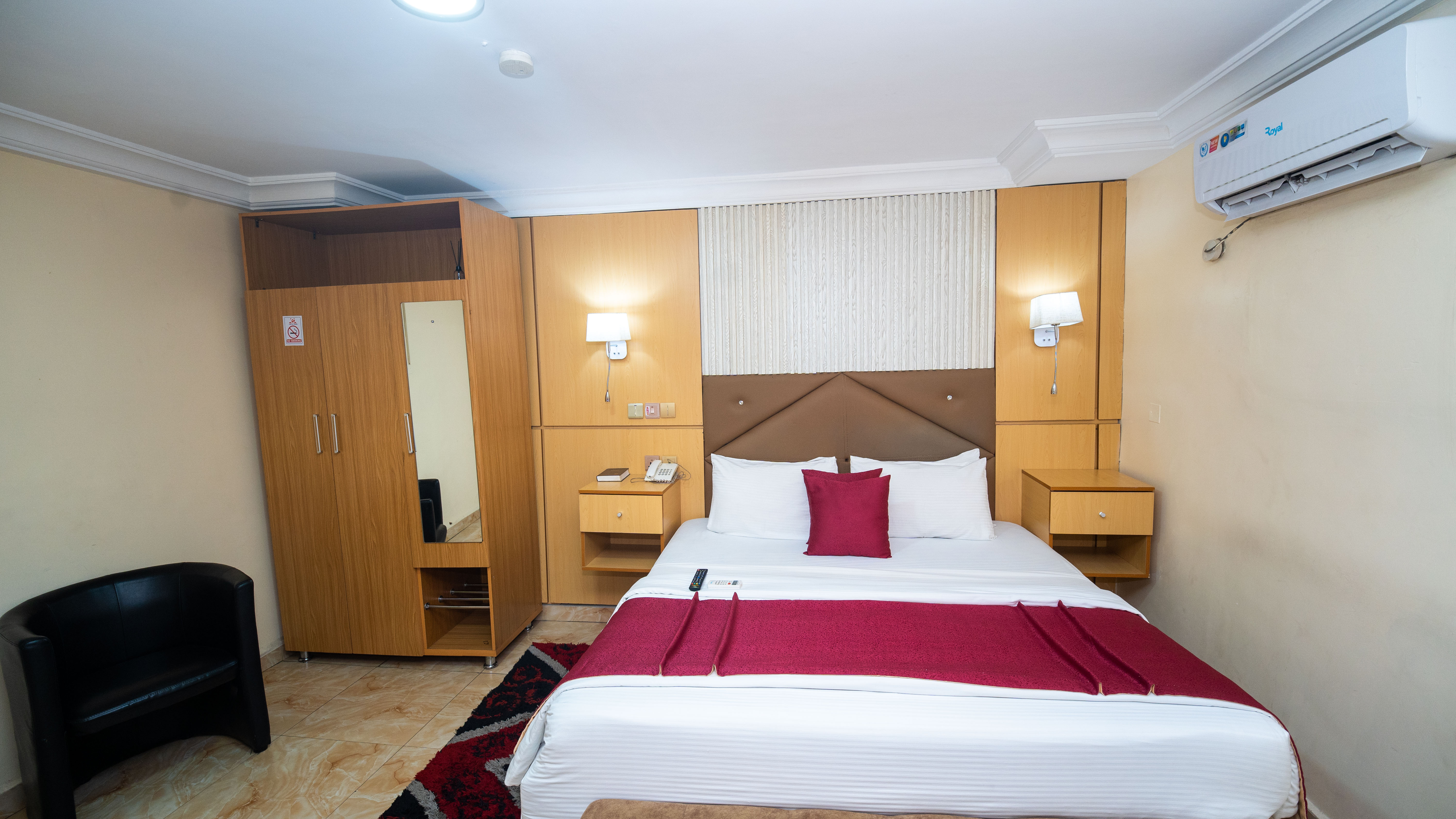 Deluxe Executive Suite